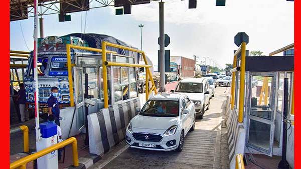 சட்டவிரோதமாக பண வசூல் சட்டவிரோதமாக பண வசூல்