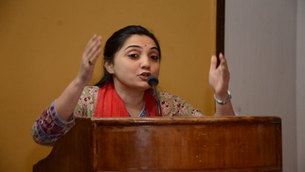 சர்ச்சைப் பேச்சு