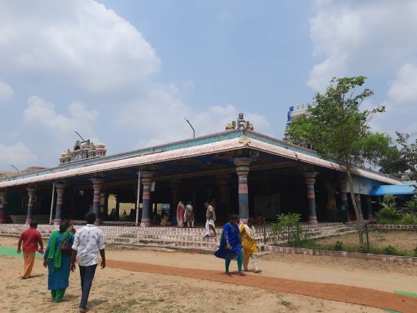 நாகதோஷம் நீங்கும் 