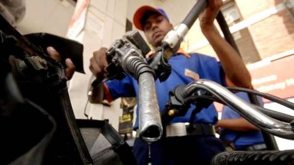  இன்றும் அதே விலை 