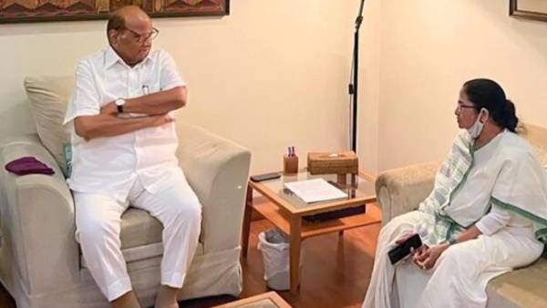  மம்தா பானர்ஜி 