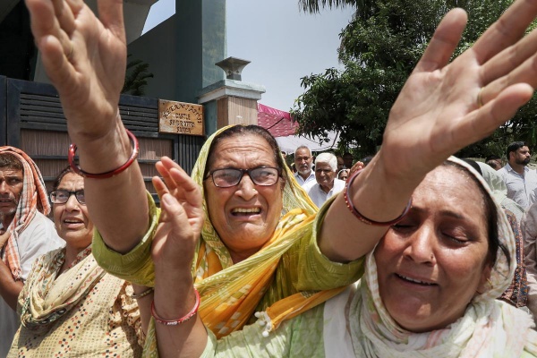 காஷ்மீர் படுகொலை
