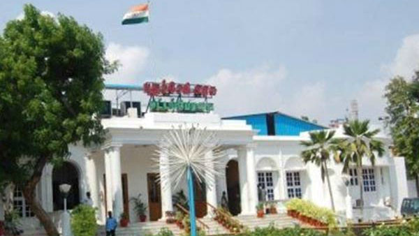 புதுச்சேரி அரசு 