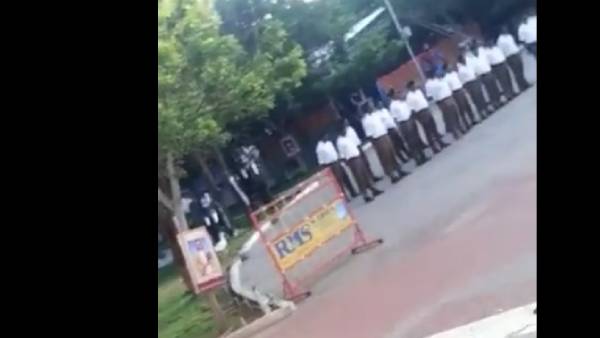 சர்ச்சைகள் 