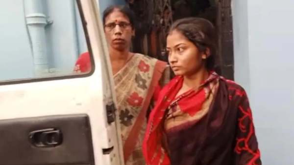 22 வயது பெண் 