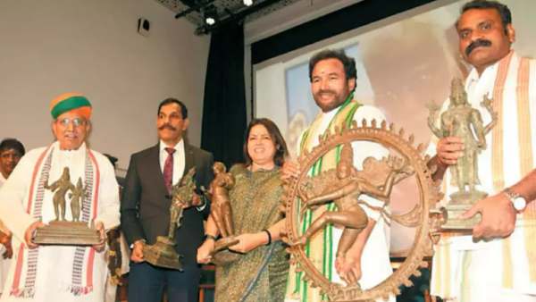  10 சிலைகள்