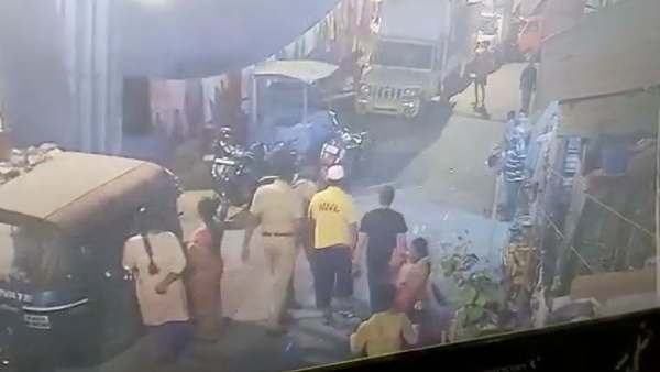 JKs Hizbul Mujahideen terrorist arrested in Bengaluru JKs Hizbul Mujahideen terrorist arrested in Bengaluru