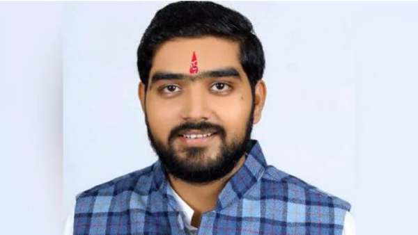 கான்பூர் பாஜக நிர்வாகி கைது 