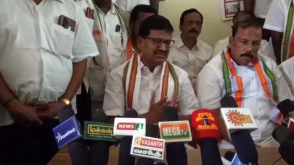 முதல்வர் வேறு எதை கேட்பார்? 