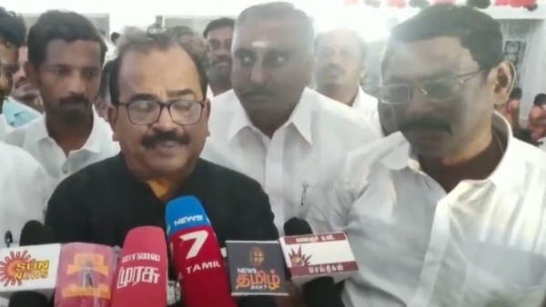 அத்துமீறும் எடப்பாடி 