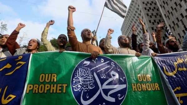 ராஞ்சியில் மனித சங்கிலி போராட்டம் 