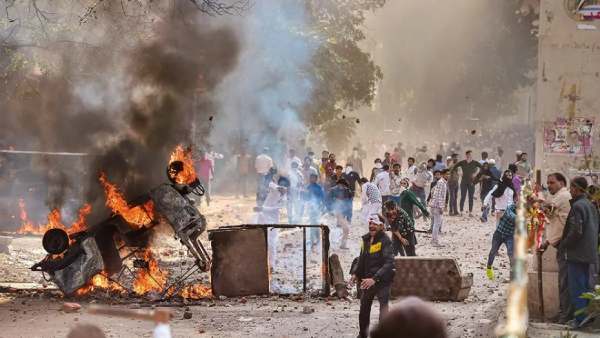 ஊரடங்கு 