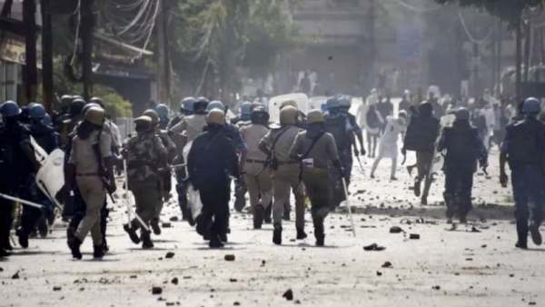 அதிகரிக்கும் கைது எண்ணிக்கை அதிகரிக்கும் கைது எண்ணிக்கை