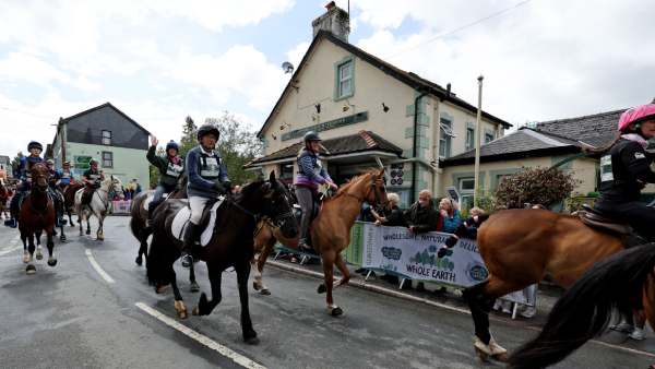 வித்தியாசமான பந்தயம்