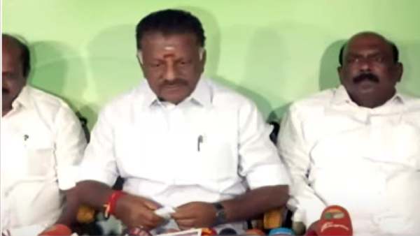 யாரிடமும் பேசியதில்லை 