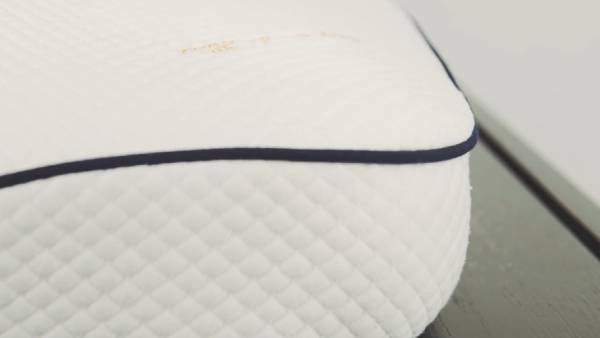 ரொம்ப காஸ்ட்லி பாஸ்