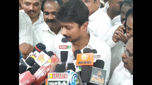 ஓபிஎஸ் திமுகவின் பி டீமா 