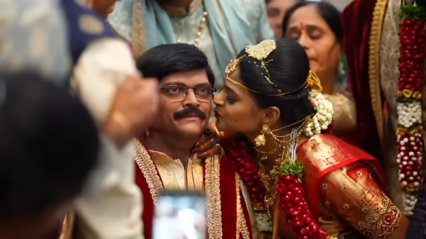  அப்பா வந்துட்டாங்க 