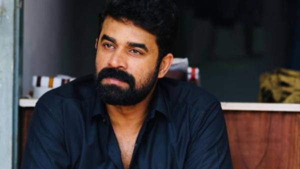 விஜய் பாபு எங்கே 