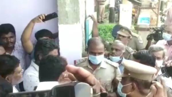 சீல் வைக்க முயற்சி 