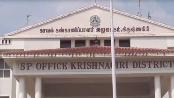 போலீசார் விசாரணை 