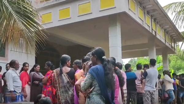பங்களா வீட்டில் கொள்ளை 