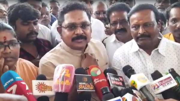 அரசு தமிழர்களுக்கு எதிராக செயல்படுகிறது 