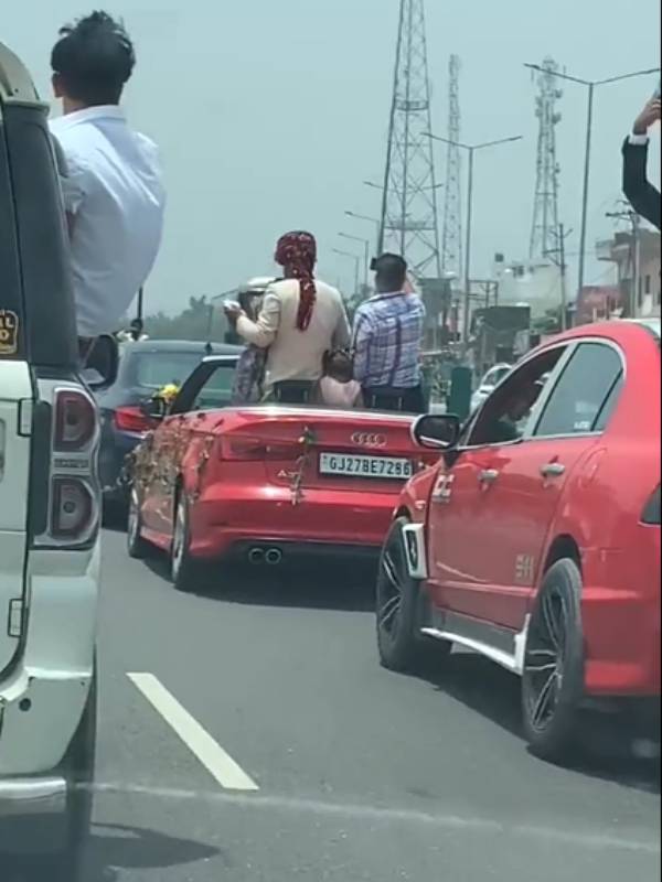 UP police fined Rs.2 lakh for marriage groom for dancing in car at road 