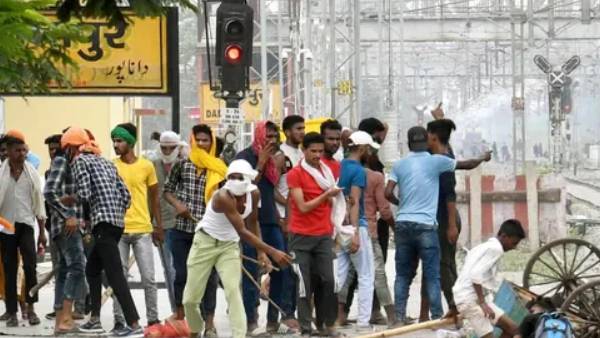 ரூ.200 கோடி இழப்பு 