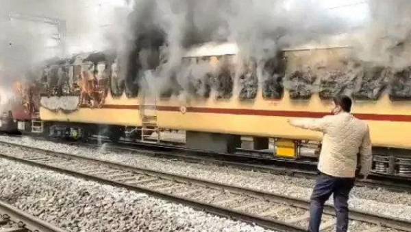 பீகாரில் மீண்டும் தீவைப்பு 