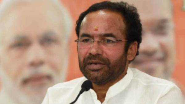 கொந்தளித்த இளைஞர்கள் 