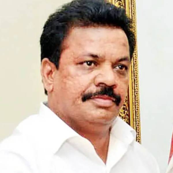 தாவினார் தாவினார்