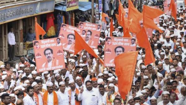 சிவசேனா போராட்டம் 