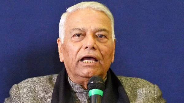 ரப்பர் ஸ்டாம் நபர் வேண்டாம் ரப்பர் ஸ்டாம் நபர் வேண்டாம்