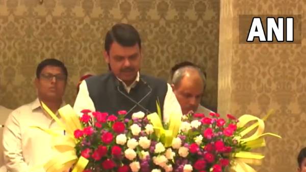 துணை முதல்வராக 