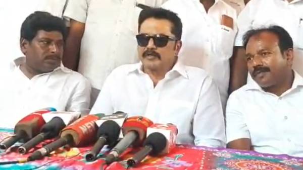 நடிகர் சரத்குமார் 