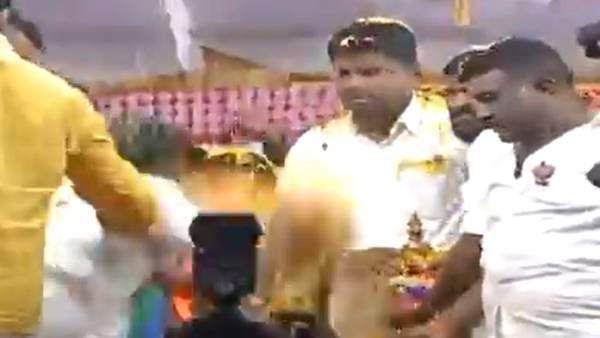  அட்டைக்கத்தி