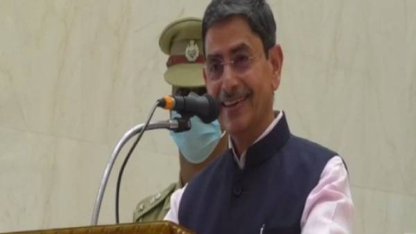 ஆளுநர் தலையிடுவதா? 