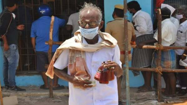 டாஸ்மாக் மதுக்கடை 