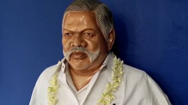 மார்பிள் சிலை 