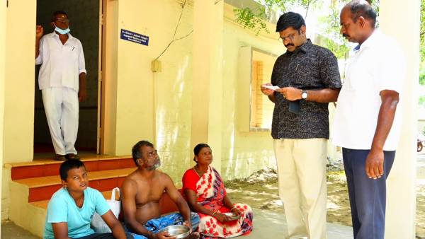 பேச்சுவார்த்தை நடத்திய கோட்டாட்சியர் 