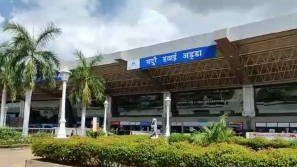 விமான நிலையத்தில் ஆய்வு விமான நிலையத்தில் ஆய்வு