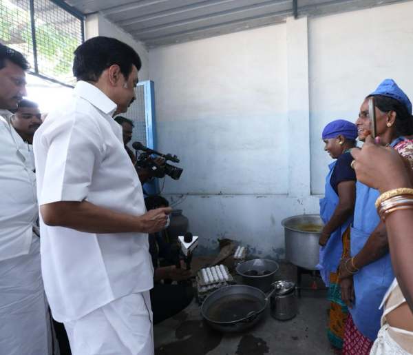  கழிவறை வரை நீண்ட ஆய்வு 