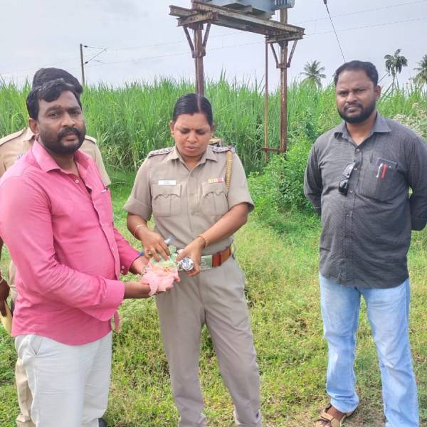 முடிச்சூர் சர்வீஸ் ரோடு முடிச்சூர் சர்வீஸ் ரோடு