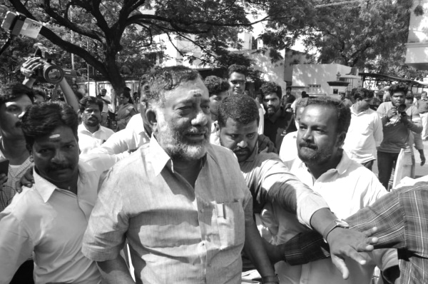 அண்ணனுடன் சந்திப்பு 