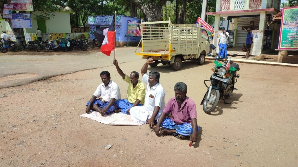 ஓபிஎஸ் ஆதரவாளர்கள் 