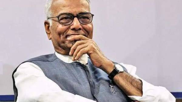 பிரதமர் மோடி, ராஜ்நாத்சிங்கிடம் ஆதரவு