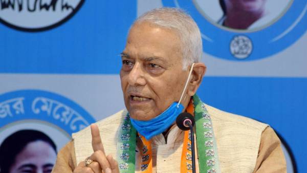 யஷ்வந்த் சின்ஹாவின் அரசியல் பயணம் 