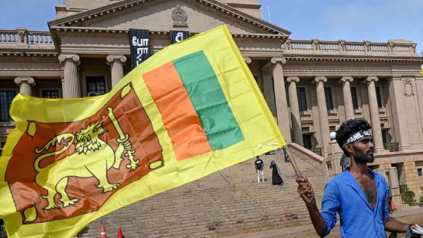 யாருக்கு ஆதரவு 