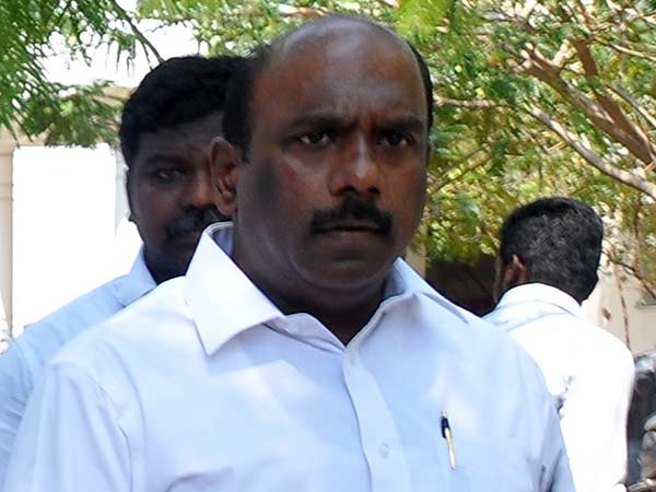 மனோஜ் பாண்டியன் 